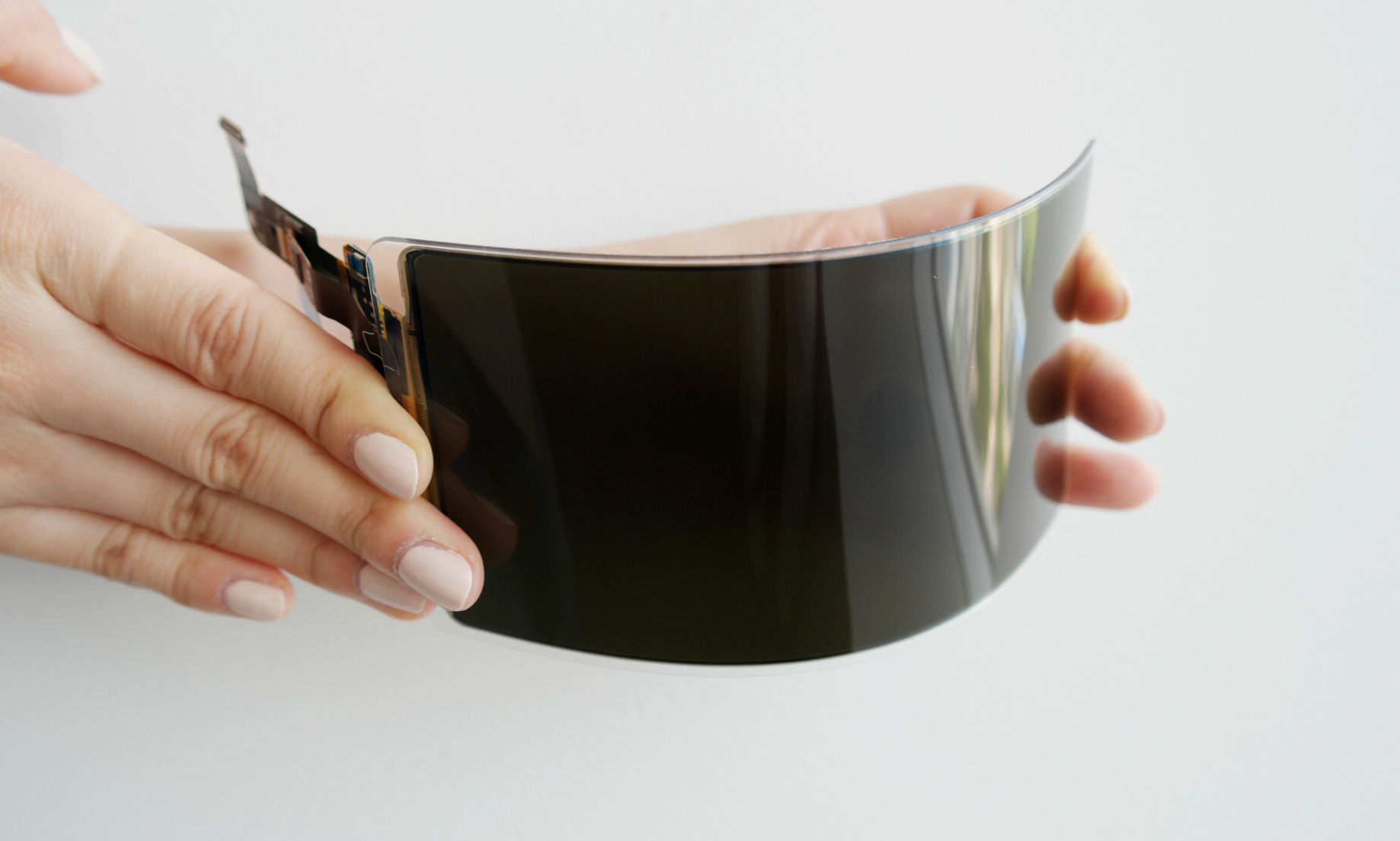 Samsung's 'unbreakable' flexible OLED panel gets UL certification; might roll out with Galaxy Note 9