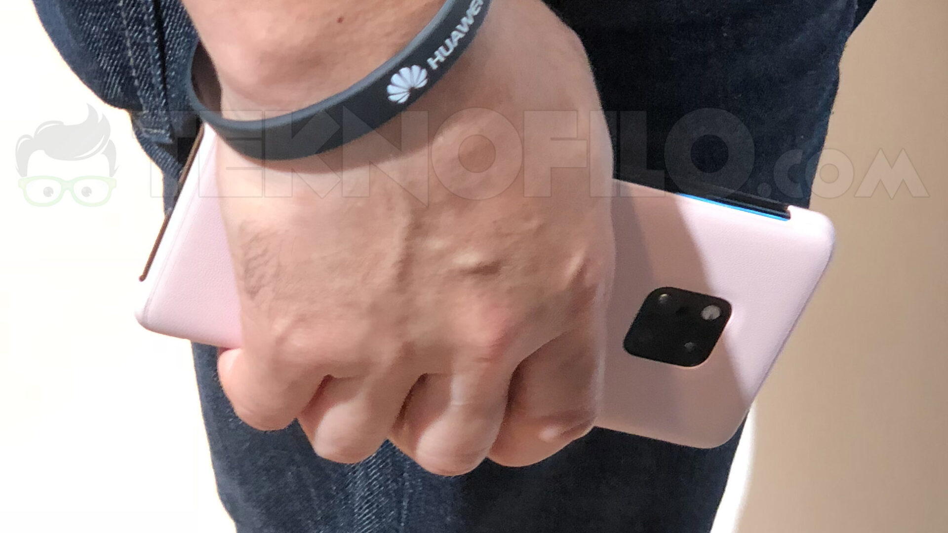 Caught in the act: Not yet released Huawei Mate 20 spotted at IFA Berlin