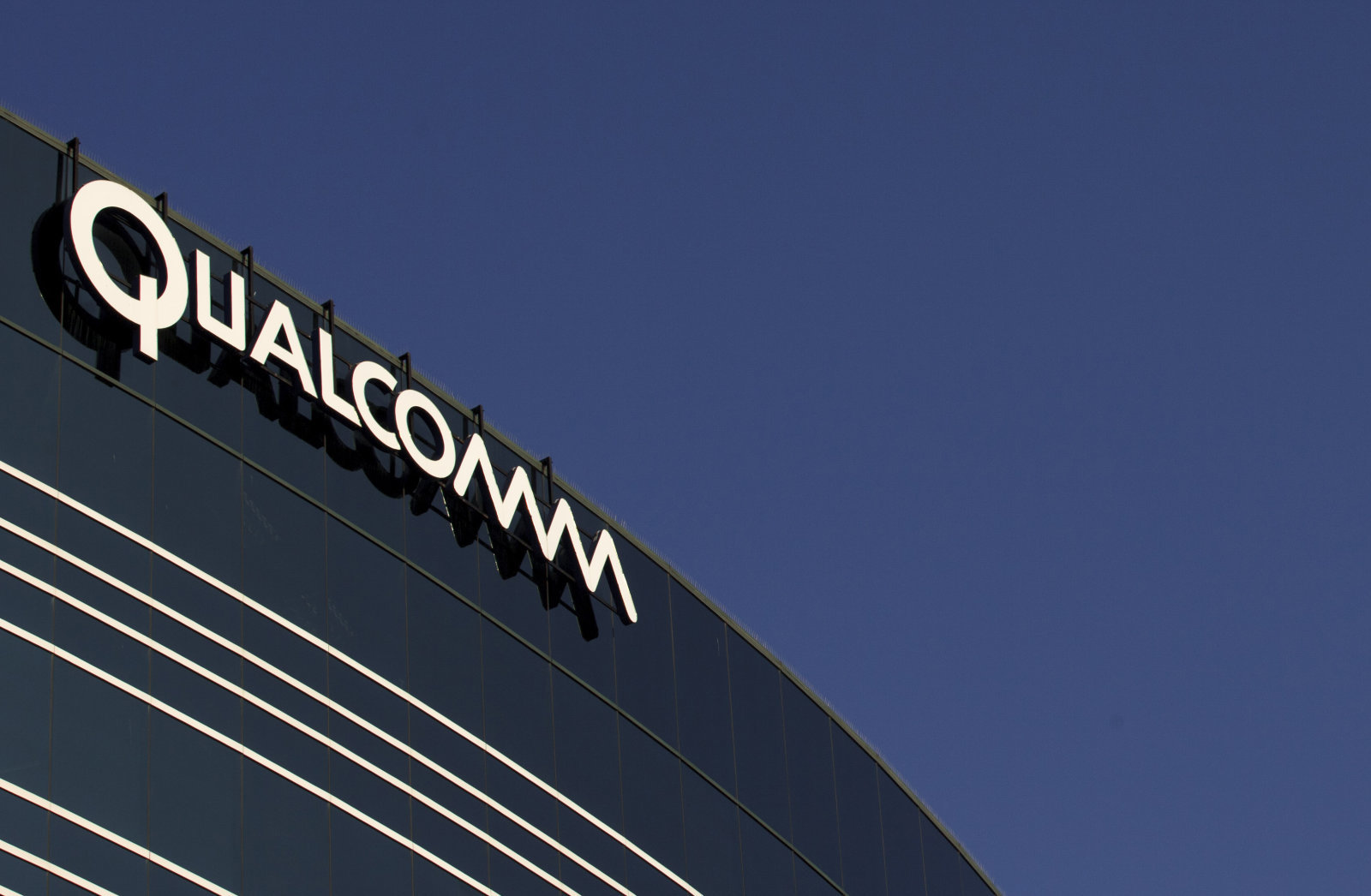 https://www.cnbc.com/2018/12/20/qualcomm-reportedly-wins-injunction-against-apple-in-munich.html