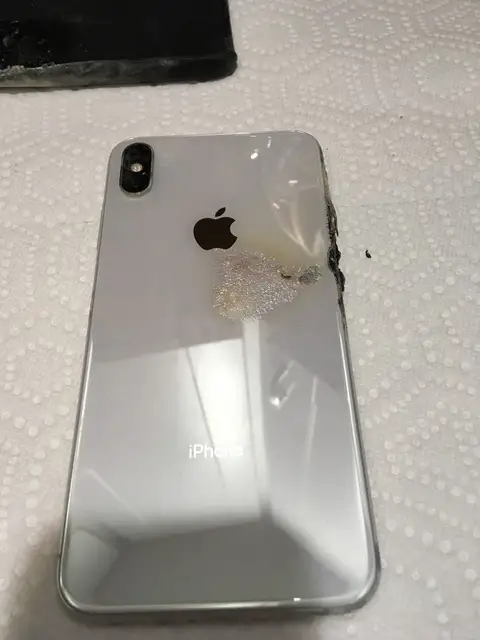 Ohio User's iPhone XS Max Explodes in Pocket, Causes Injuries