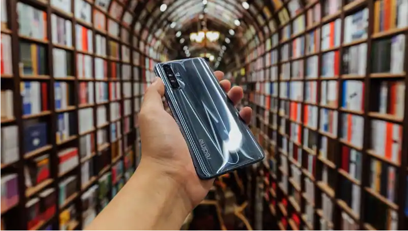 Realme X50 Pro Player Edition