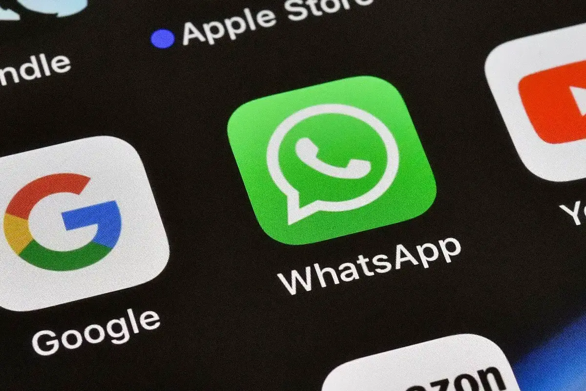 Whatsapp caves in - retracts reduced functionality post refusing privacy policy