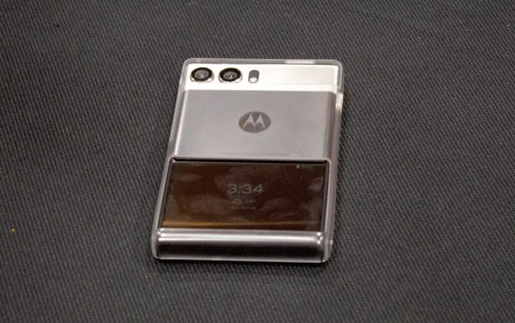 Motorola Showcases Phone with Rollable Display at MWC 2023