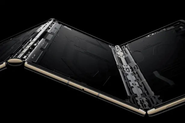 Huawei Mate XT Tri-Fold Ultimate Design