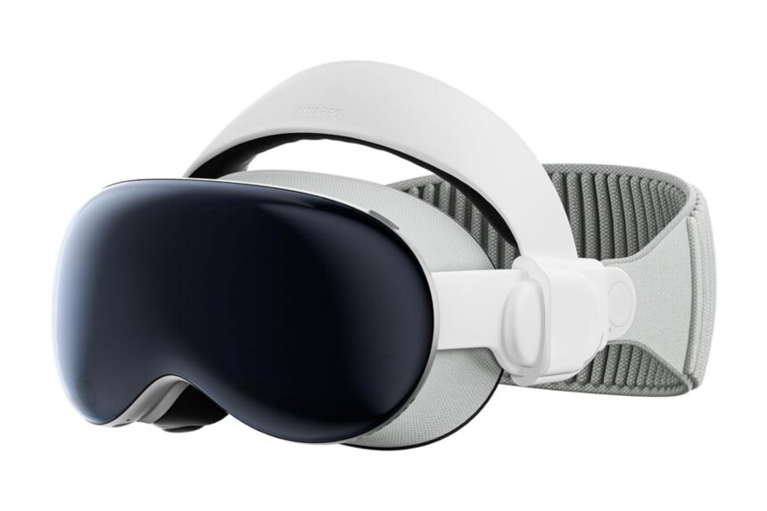 Apple developing Vision Pro with M5 chip for next release