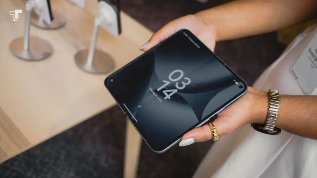 Google Pixel 10 Series – Google Pixel 10 Pro Fold in hand