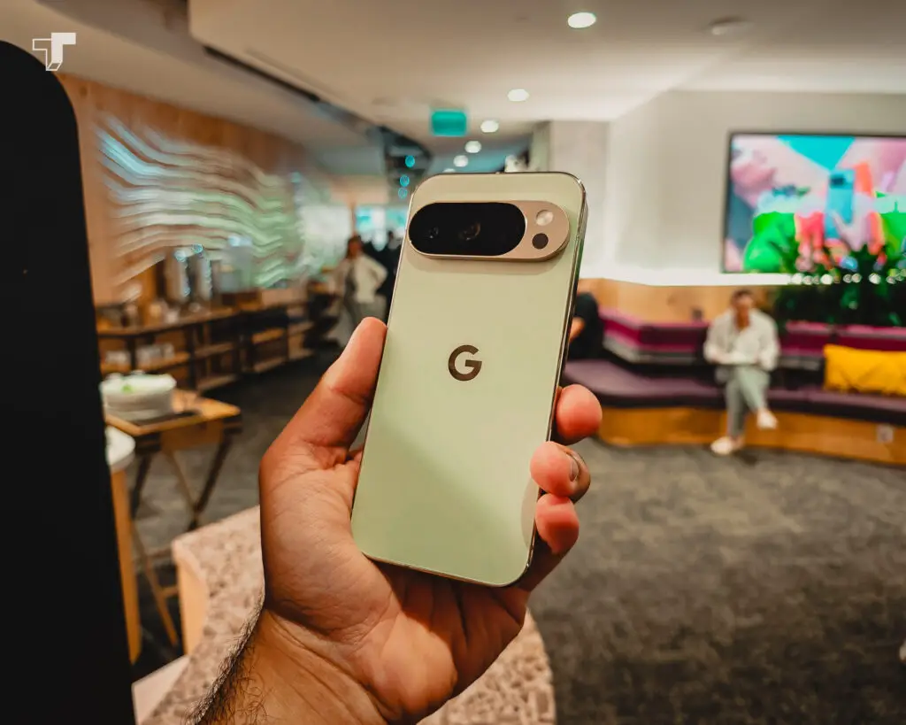 Google Pixel 10 Series - Google Pixel 10 Pro and Pro XL