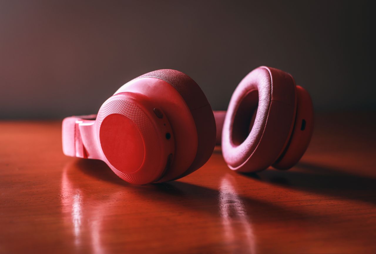 Next-gen over-ear Samsung Galaxy headphones could arrive in 2027