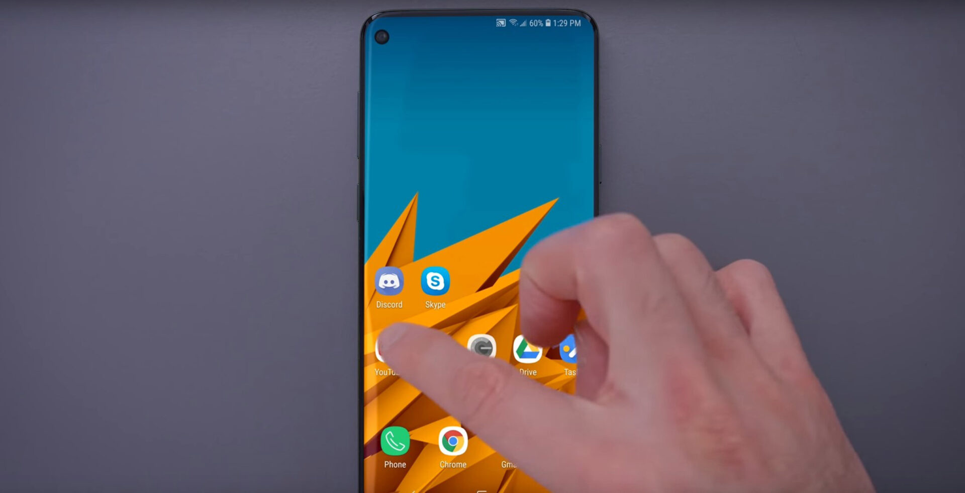 Samsung Galaxy S10 rumors to sport reverse charging feature