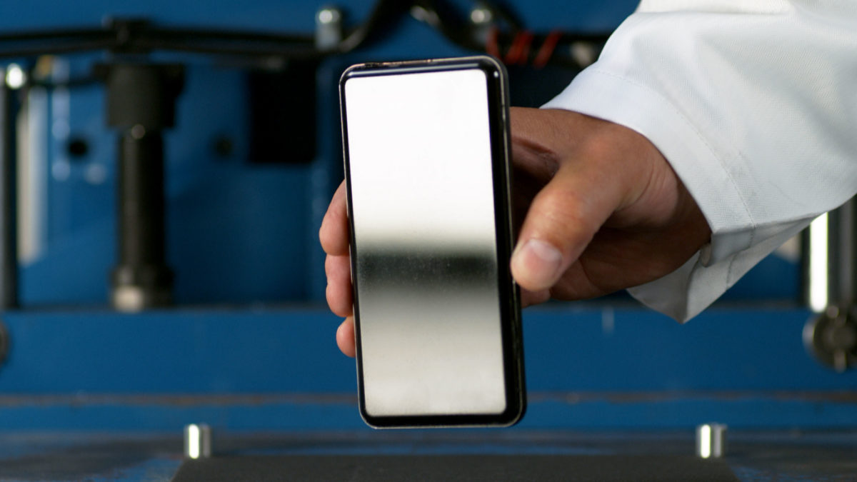Corning Gorilla Glass Victus