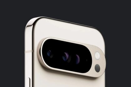 Google Pixel 9 Pro XL's 16GB of RAM and new, cutting-edge modem are visible in photos taken from within.