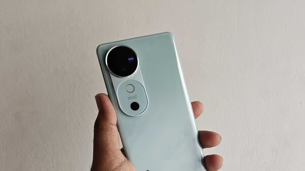 Vivo V40e Color Variant Leaks