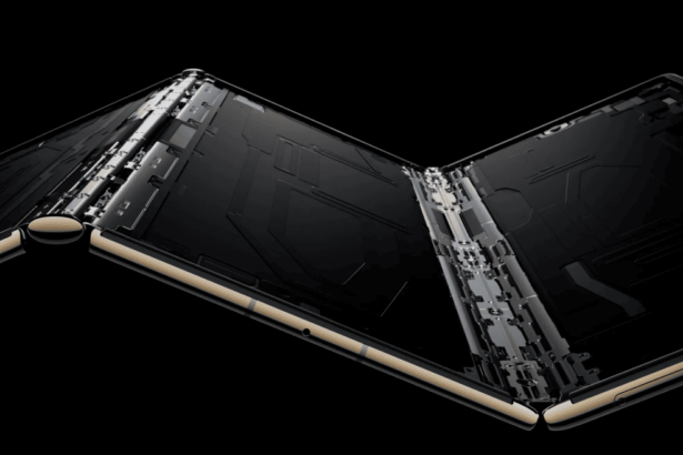Huawei Mate XT Tri-Fold Ultimate Design