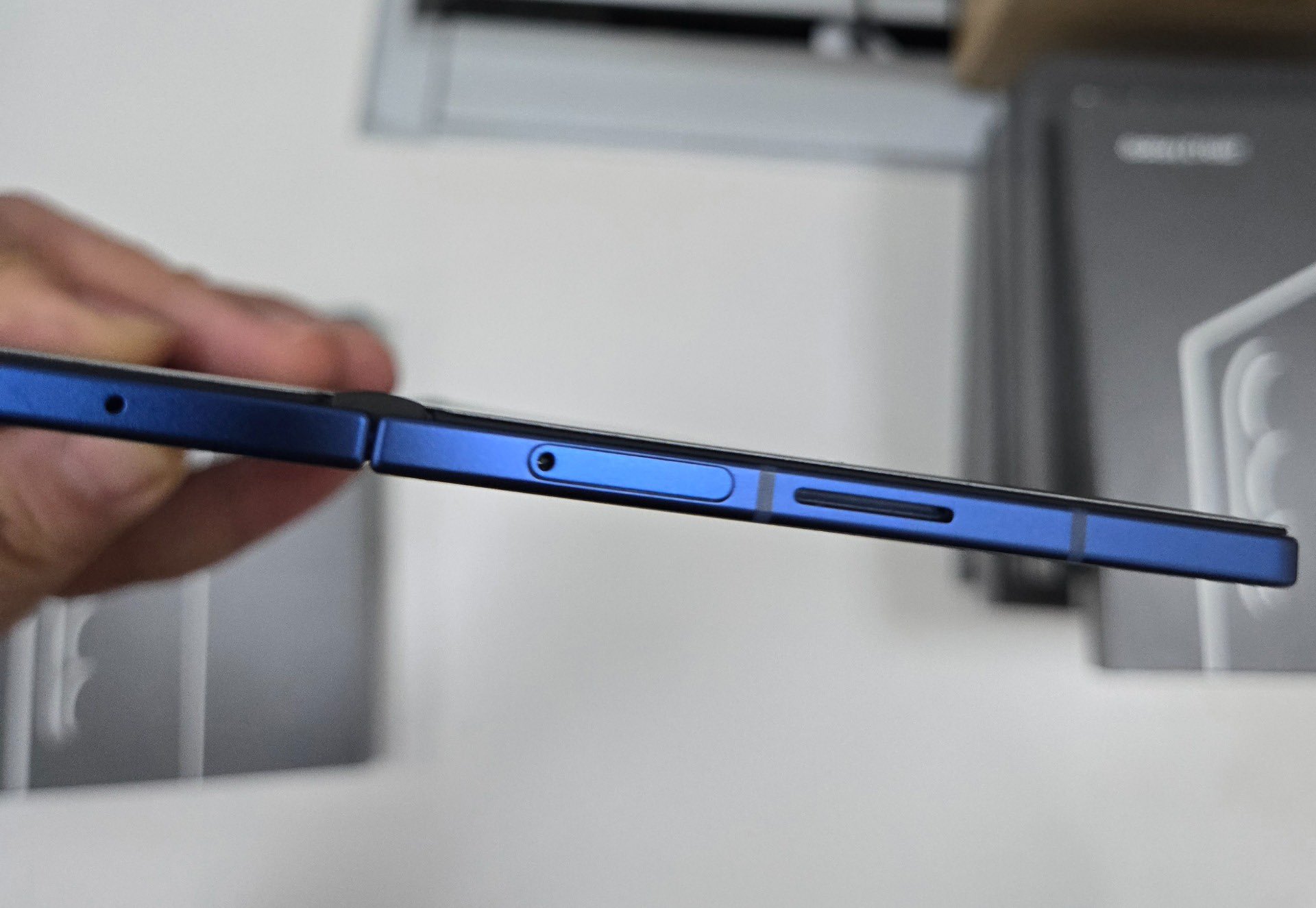 Samsung Galaxy Z Fold7 Live Images