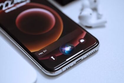 Apple ChatGPT-like app