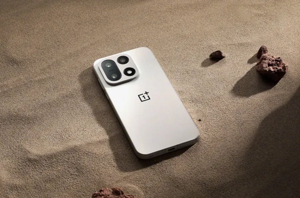 OnePlus 15