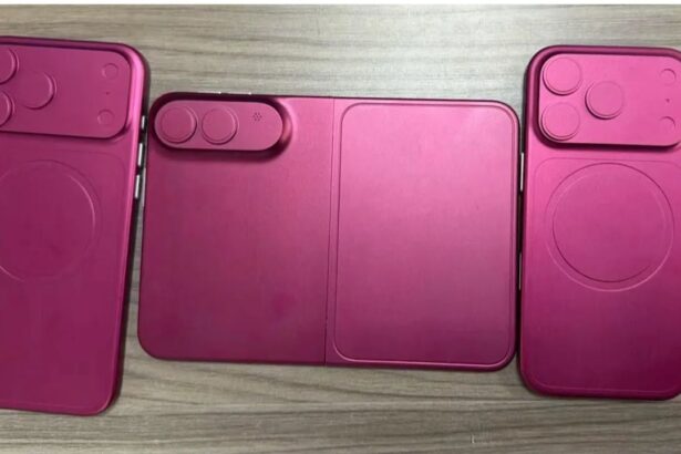 iPhone Fold dummy leaks