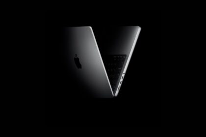 MacBook Pro OLED panel